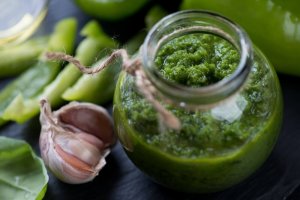 Chimichurri de rúcula Recipe Image