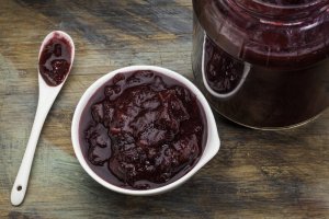 Naturally Sweet Blueberry-Cranberry Sauce Recipe Image