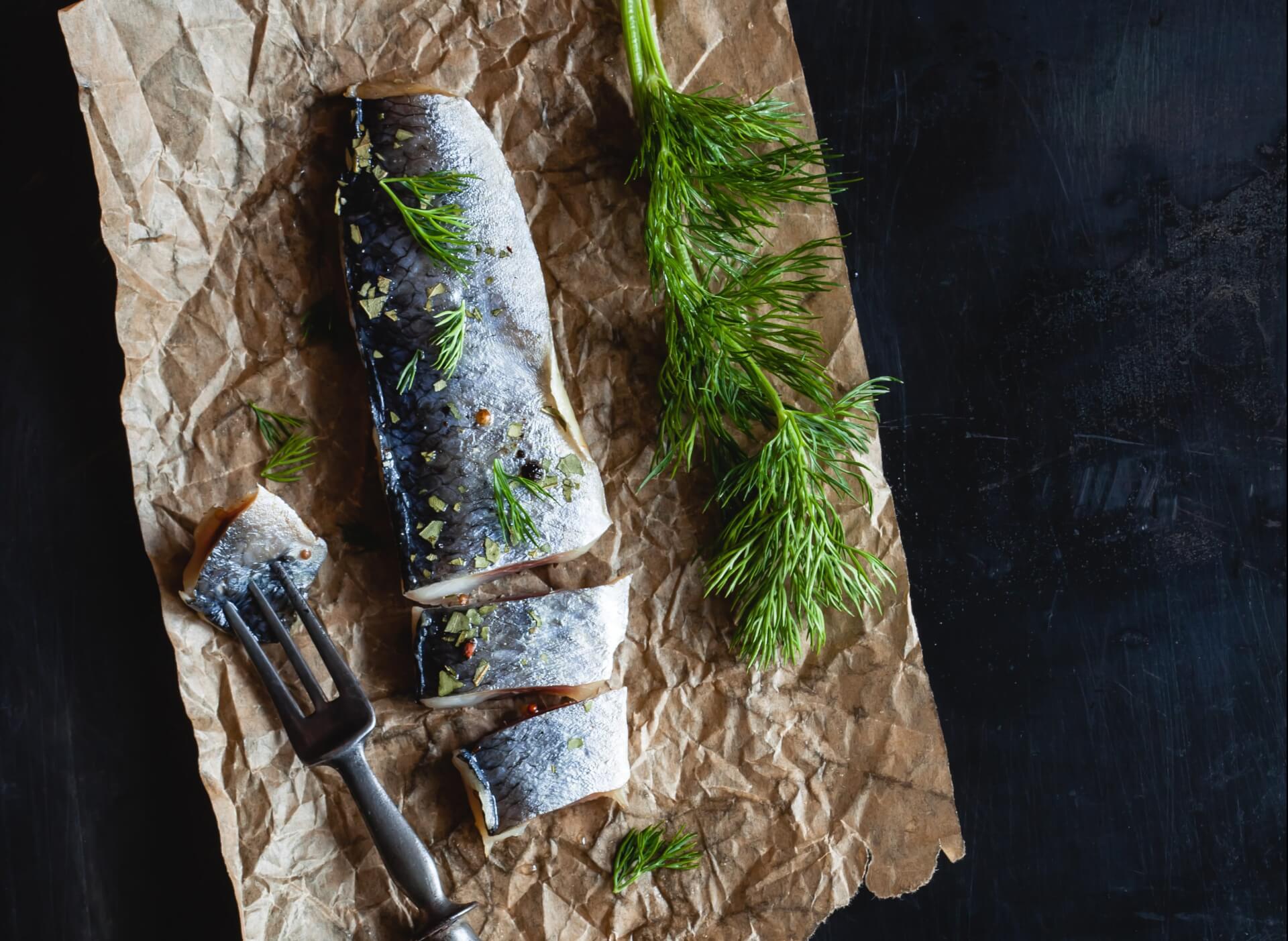 Dill-Marinated Oily Fish