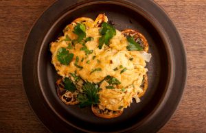 Pescado Rostizado en Limón y Tahini Recipe Image