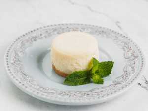 Apple Gouda Cheesecake Recipe Image