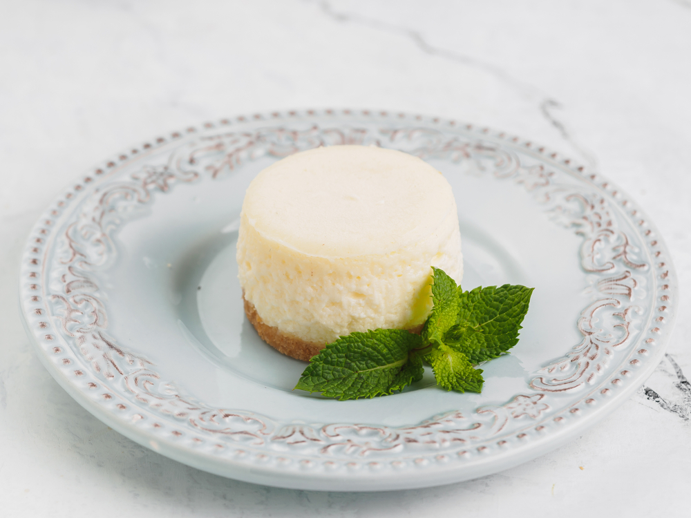 Apple Gouda Cheesecake