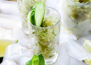 Raspado de pepino Recipe Image