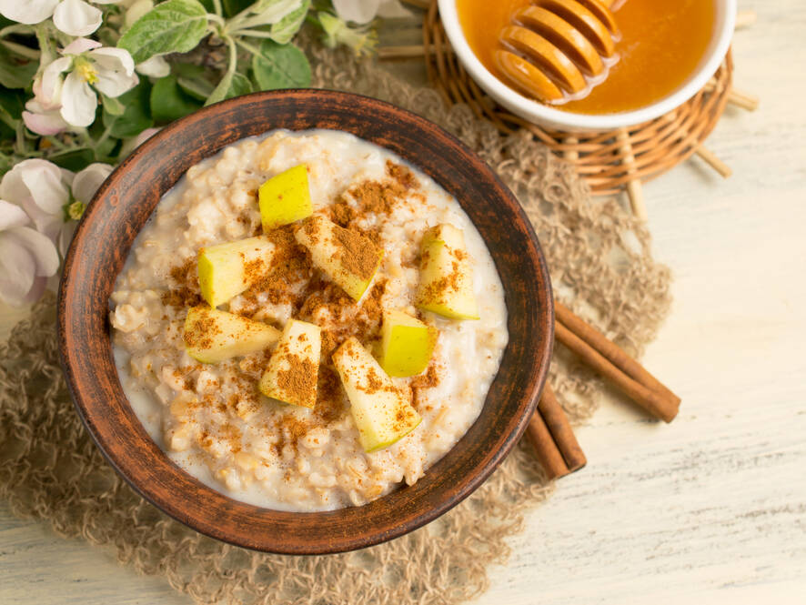 Tahini & Apple Oatmeal - Cook For Your Life- anti-cancer recipes