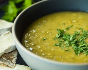 Sopa de Guisantes Verdes Recipe Image
