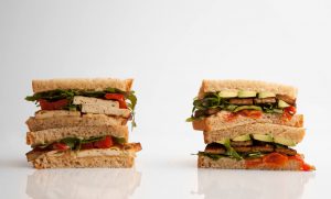 Sándwich de tofu y miso Recipe Image