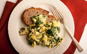 Spinach & Ricotta Scrambled Eggs Recipe Image